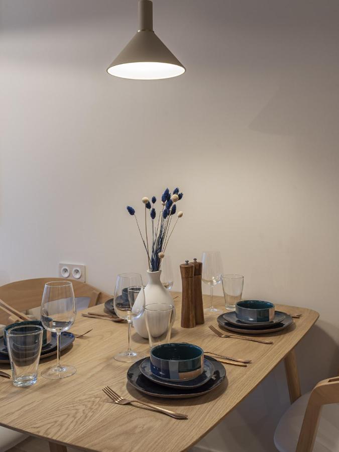 The Blue Suite On Champs Elysees Avenue Paris Extérieur photo