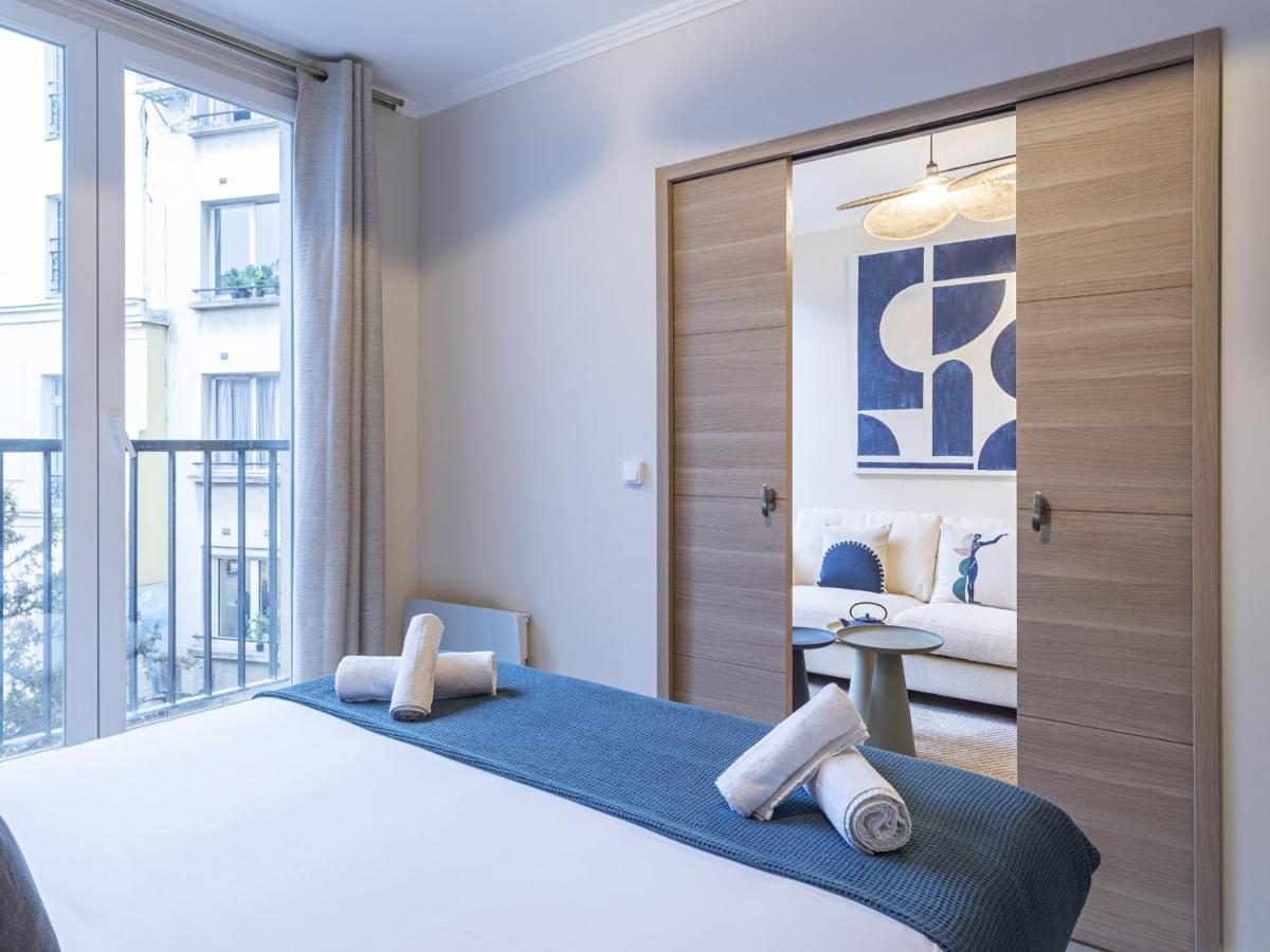 The Blue Suite On Champs Elysees Avenue Paris Extérieur photo